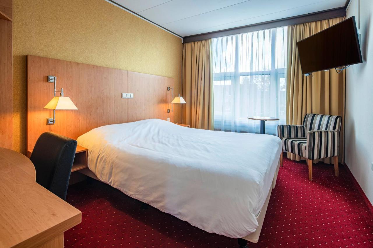 The Rosendale Hotell Roosendaal Exteriör bild